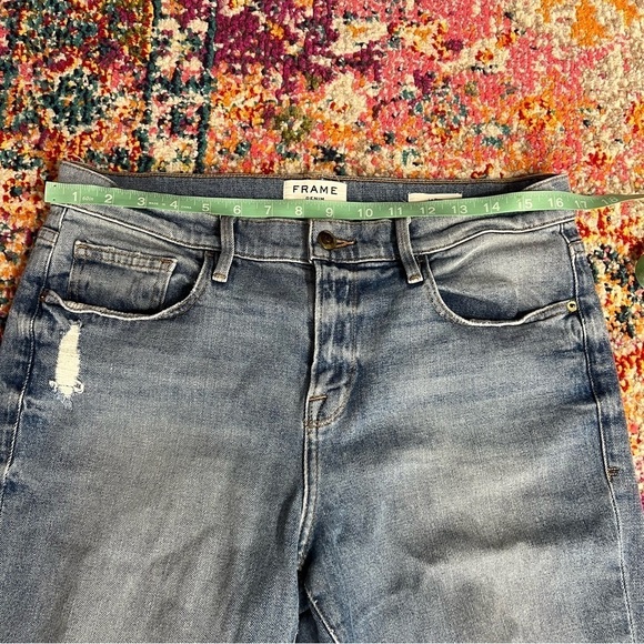 Frame Le Boy Distressed Jeans In McLane Wash‎ - Picture 14 of 16